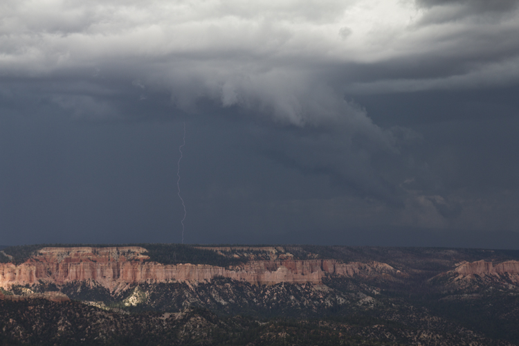 Thunderstorm in Bryce