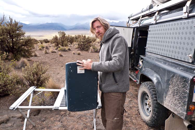 Bolivia: Sajama NP - repairing the cooler