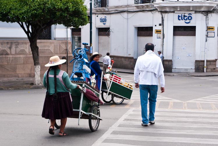 Bolivia: Sucre - Streetlife