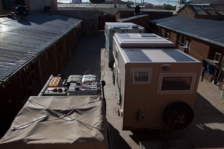 Bolivia: Uyuni - Campspot Hostal El Viajero