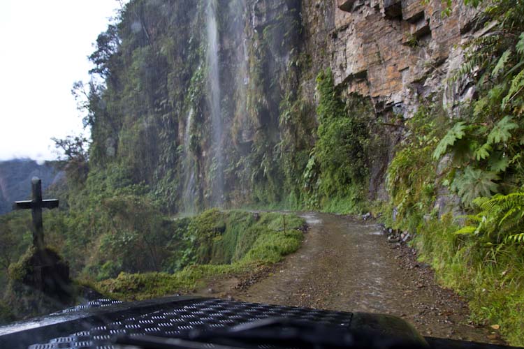 Bolivia: Camino de la Muerte - Waterfalls everywhere