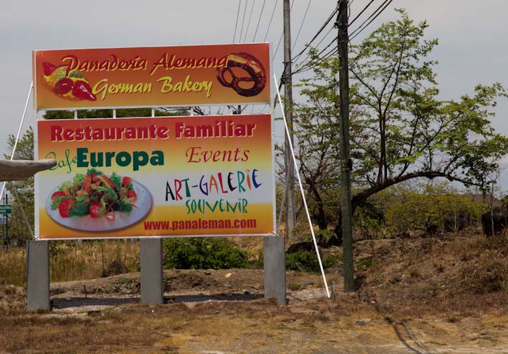 Costa Rica: close to Liberia - Panaderia Alemana