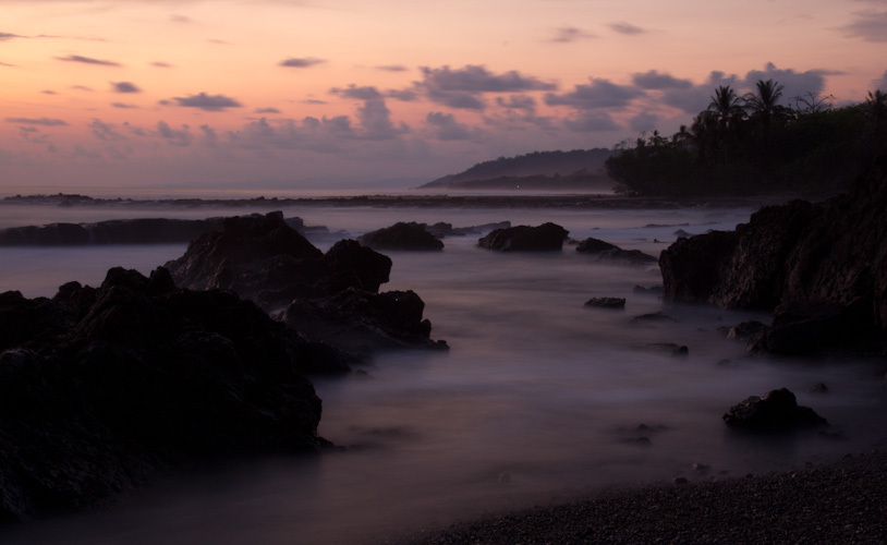 Costa Rica: Peninsula de Nicoya - Playa Mal Pais: twilight