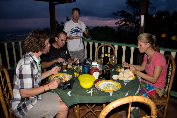 Costa Rica: Southern Coast - Uvita: Barbecue