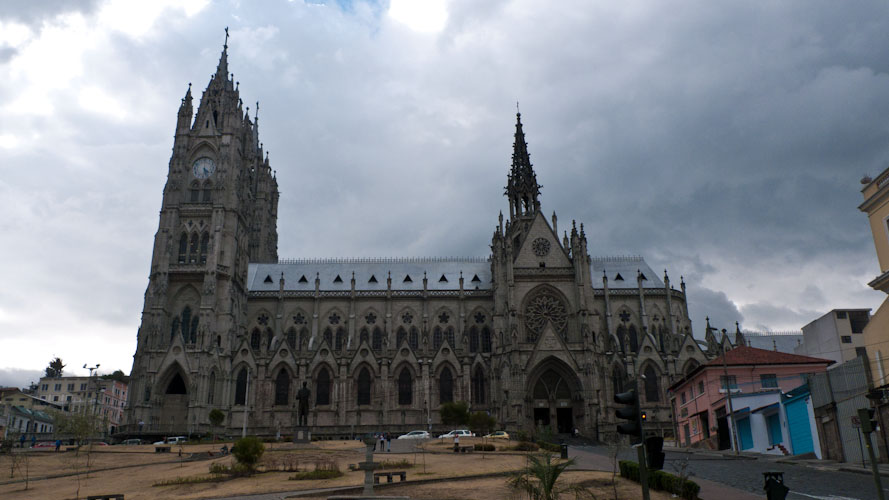 Ecuador: Quito - Basilica