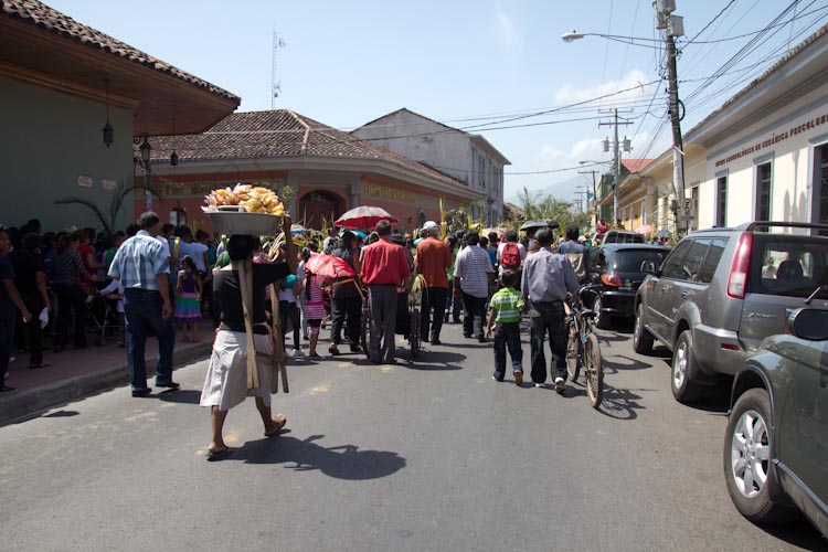Nicaragua: Granada; Easter Procession