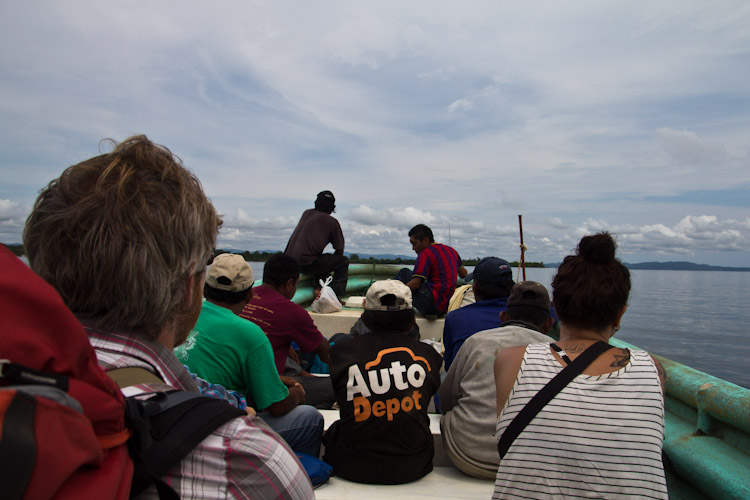 Panama: Carti - Boatride to the Catamaran