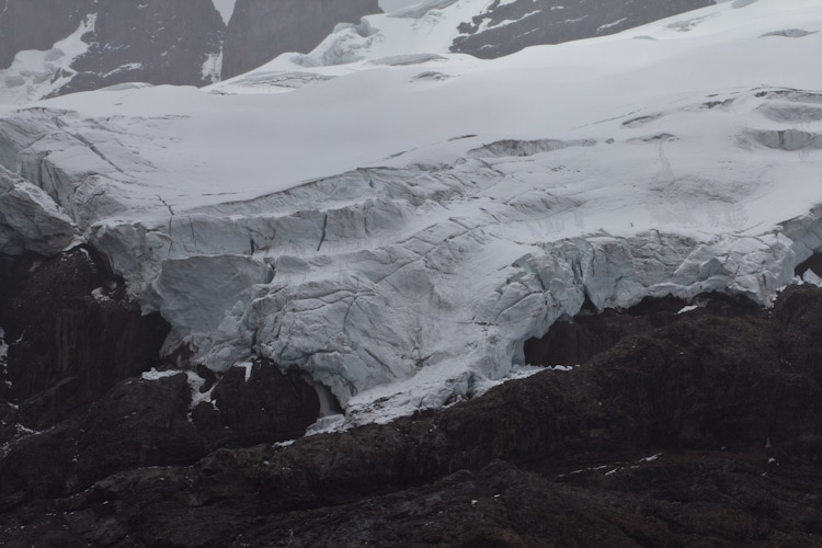 Peru: Cordillera Blanca - Pass Yanashalla: Glaciar