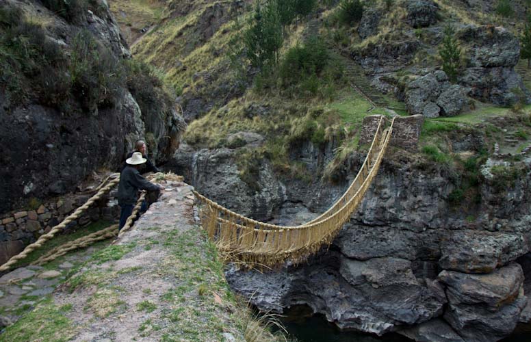 Peru: Livitaca - Inka Bridge
