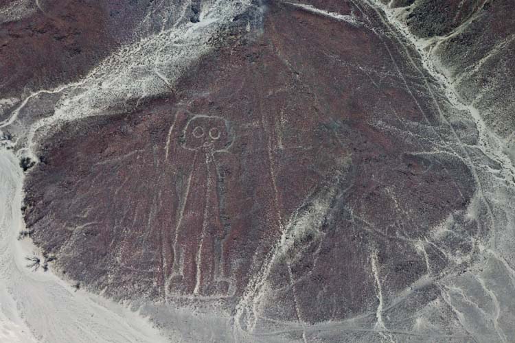 Peru: Nazca - Nazca Lines: Astronaut