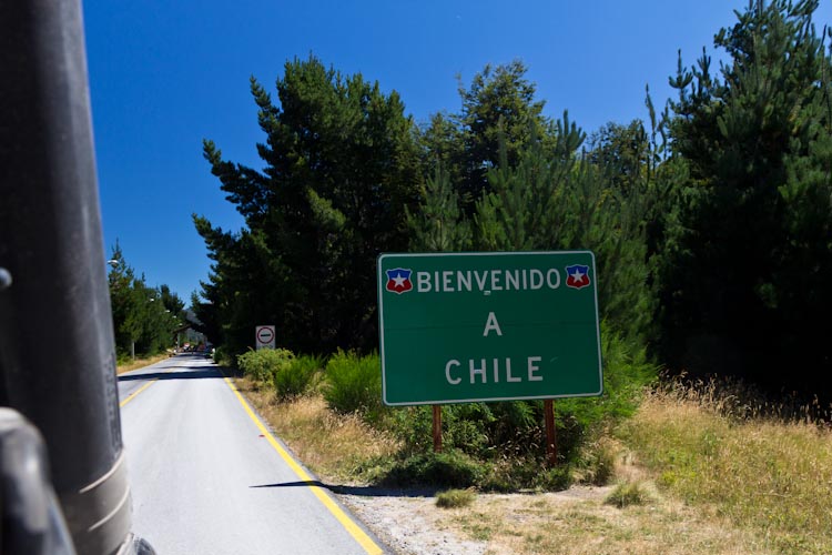 Chile: Border Futaleufu
