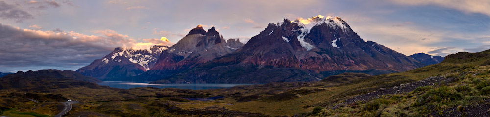 Chile: NP Torres del Paine - Sunrise