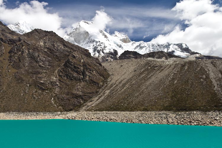 Peru: Cordillera Blanca - Laguna Paron, 4.200m