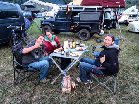 Abenteuer Allrad: ach, ist Grillen schön ;-)